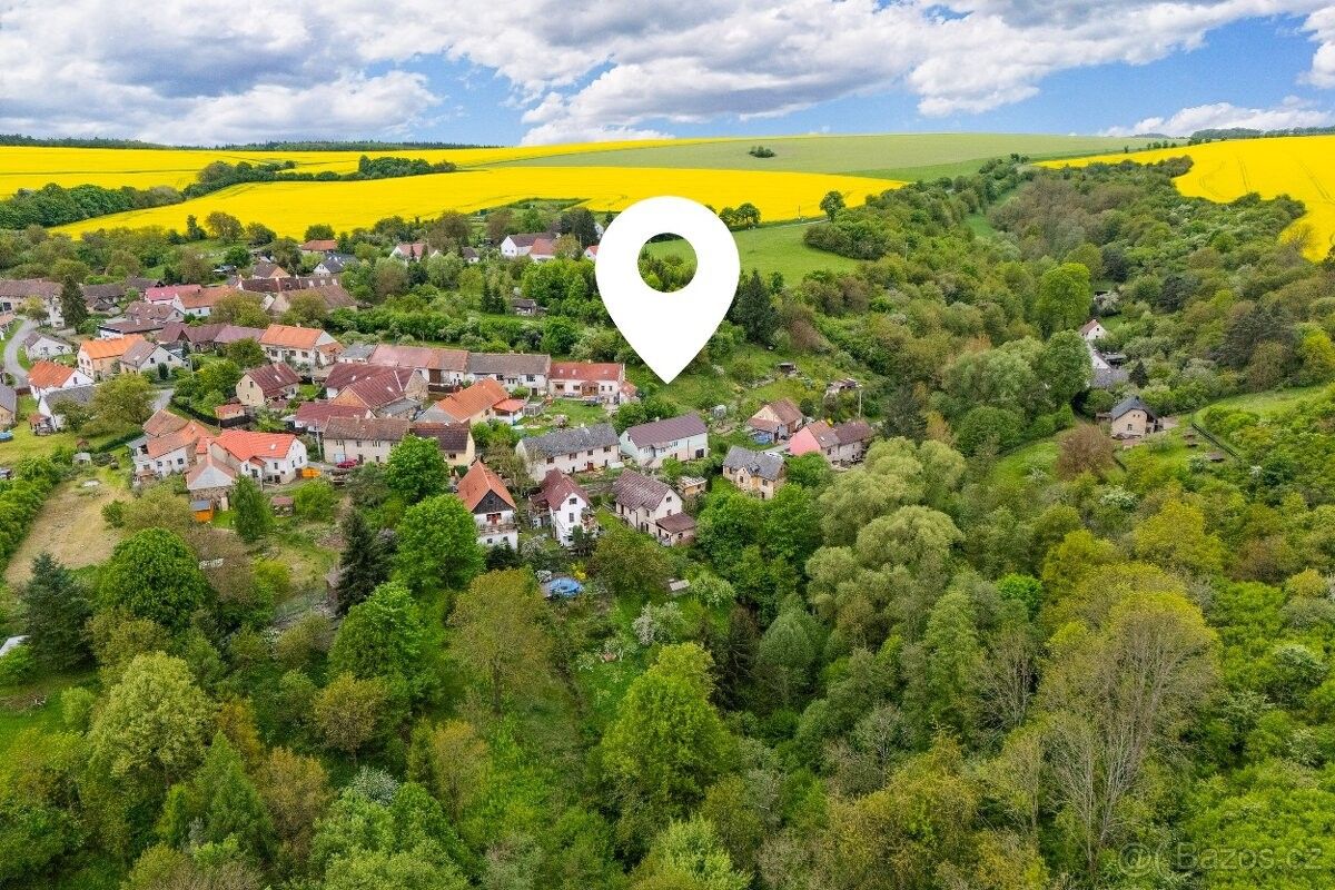 Prodej rodinný dům - Pavlíkov, 270 21