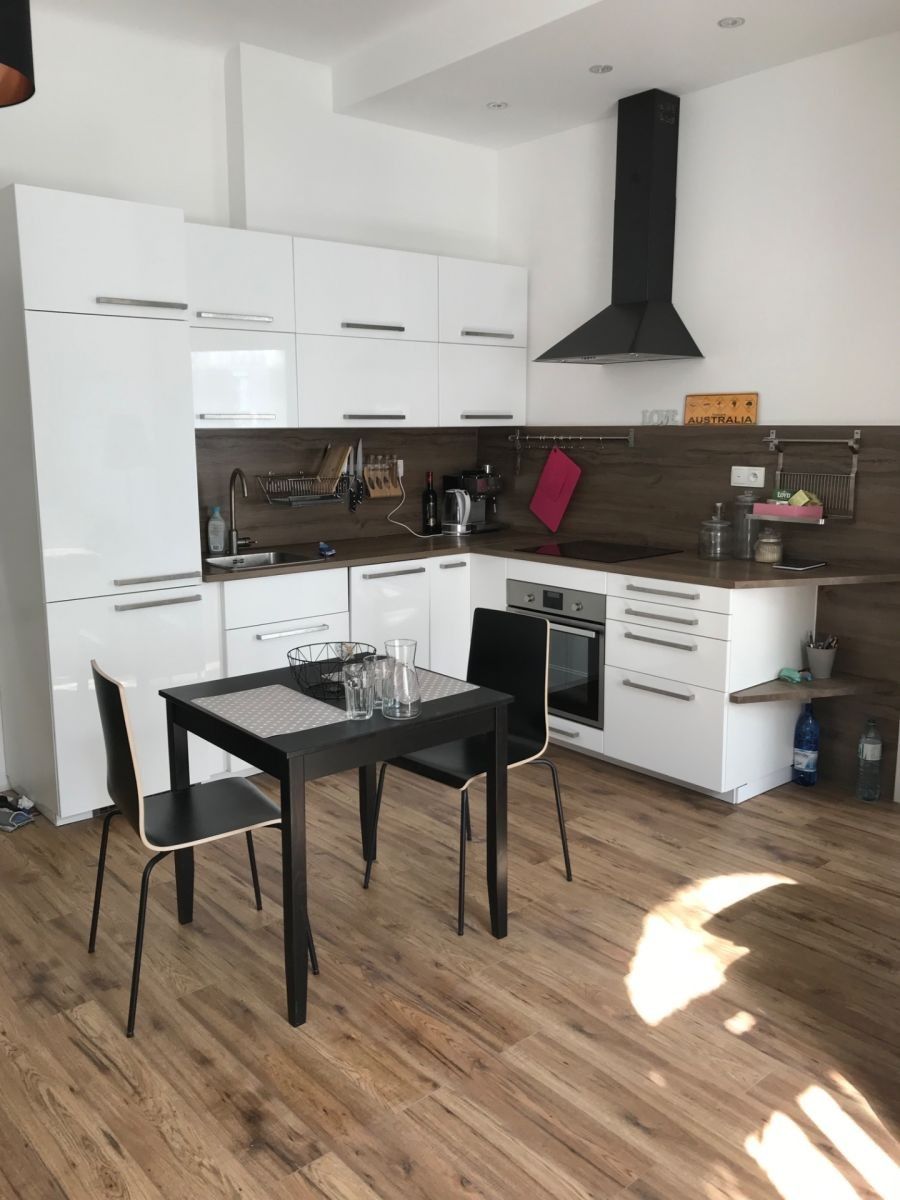 2+kk, Na Spojce, Praha - Vršovice, 47 m² - 2