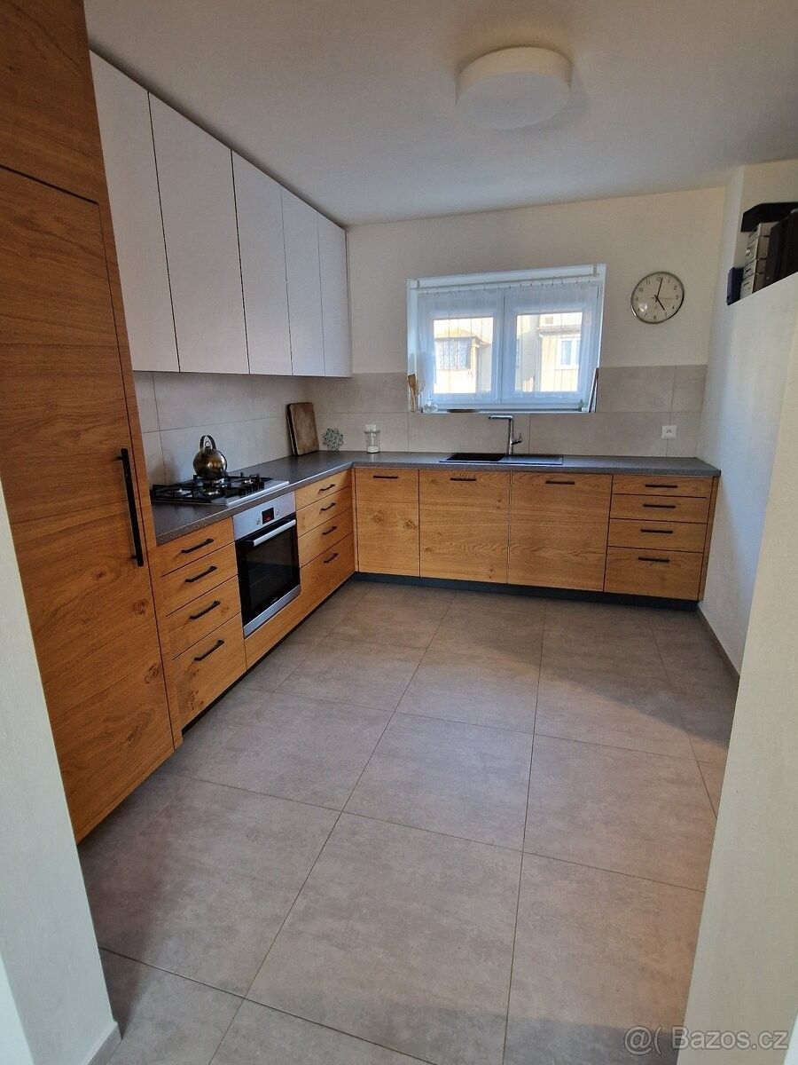 Prodej rodinný dům - Cheb, 350 02