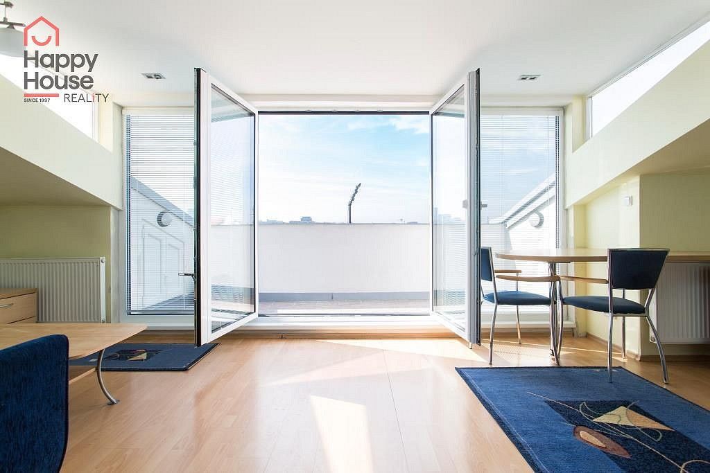 Pronájem byt 2+kk - Oblouková, Praha 10 - Vršovice, 63 m² - 2