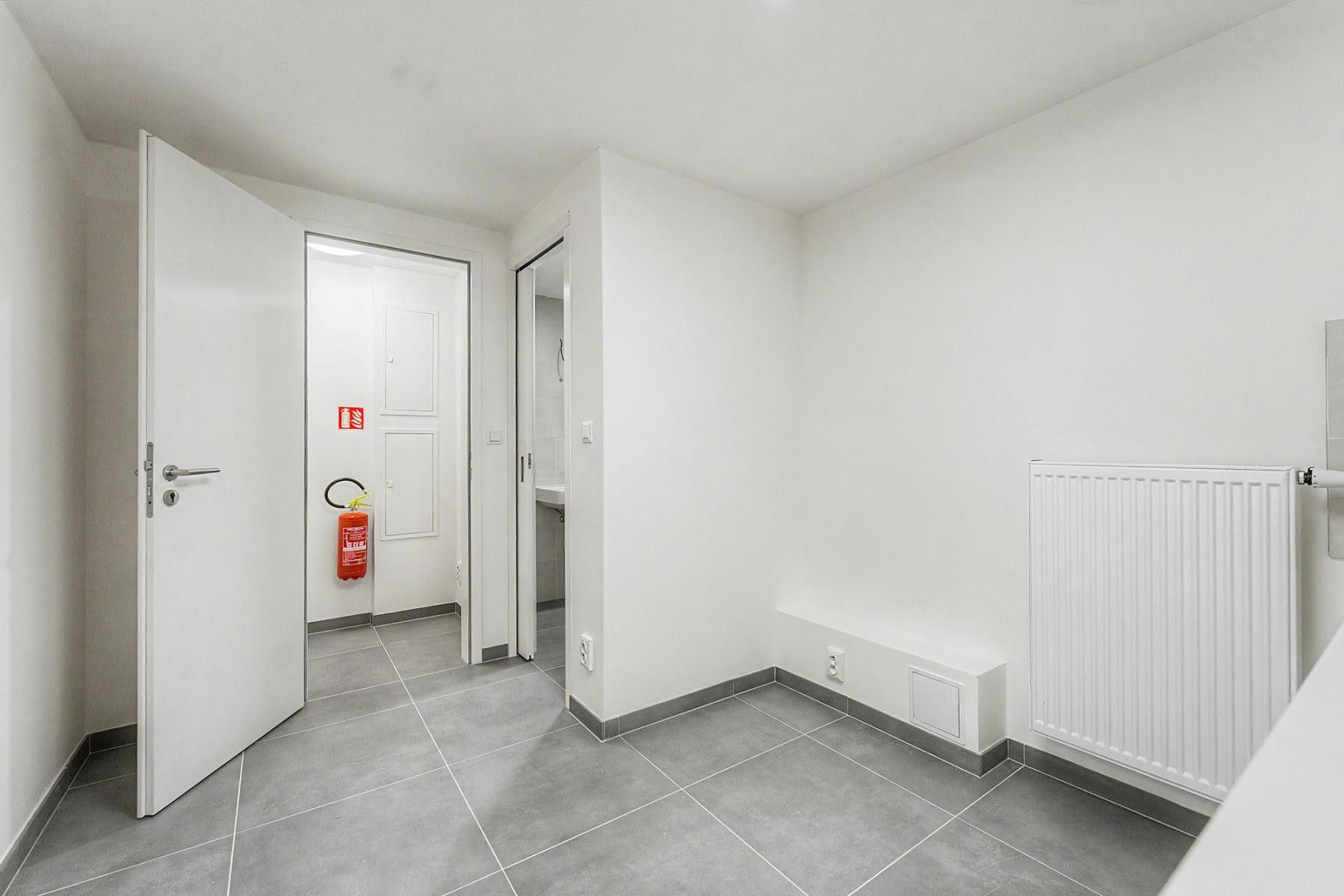 Pronájem komerční - Kovárenská, Praha, 82 m² - 5