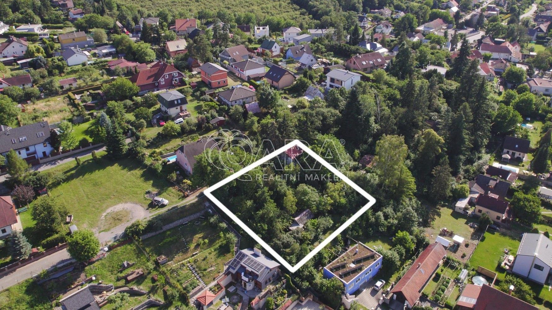 Prodej pozemek pro bydlení - Nad Strání, Statenice, okres Praha-západ - 2