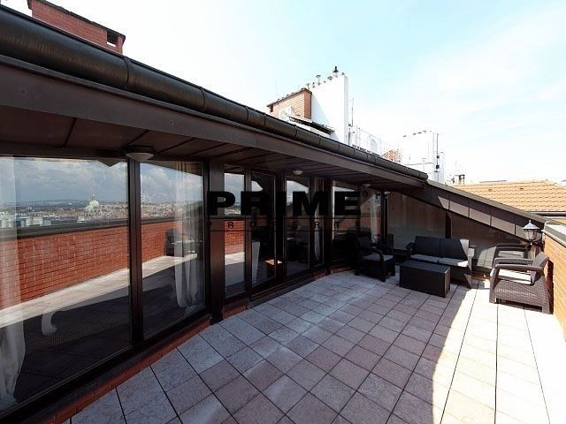 Pronájem byt 4+1 - Ibsenova, Praha, 282 m²