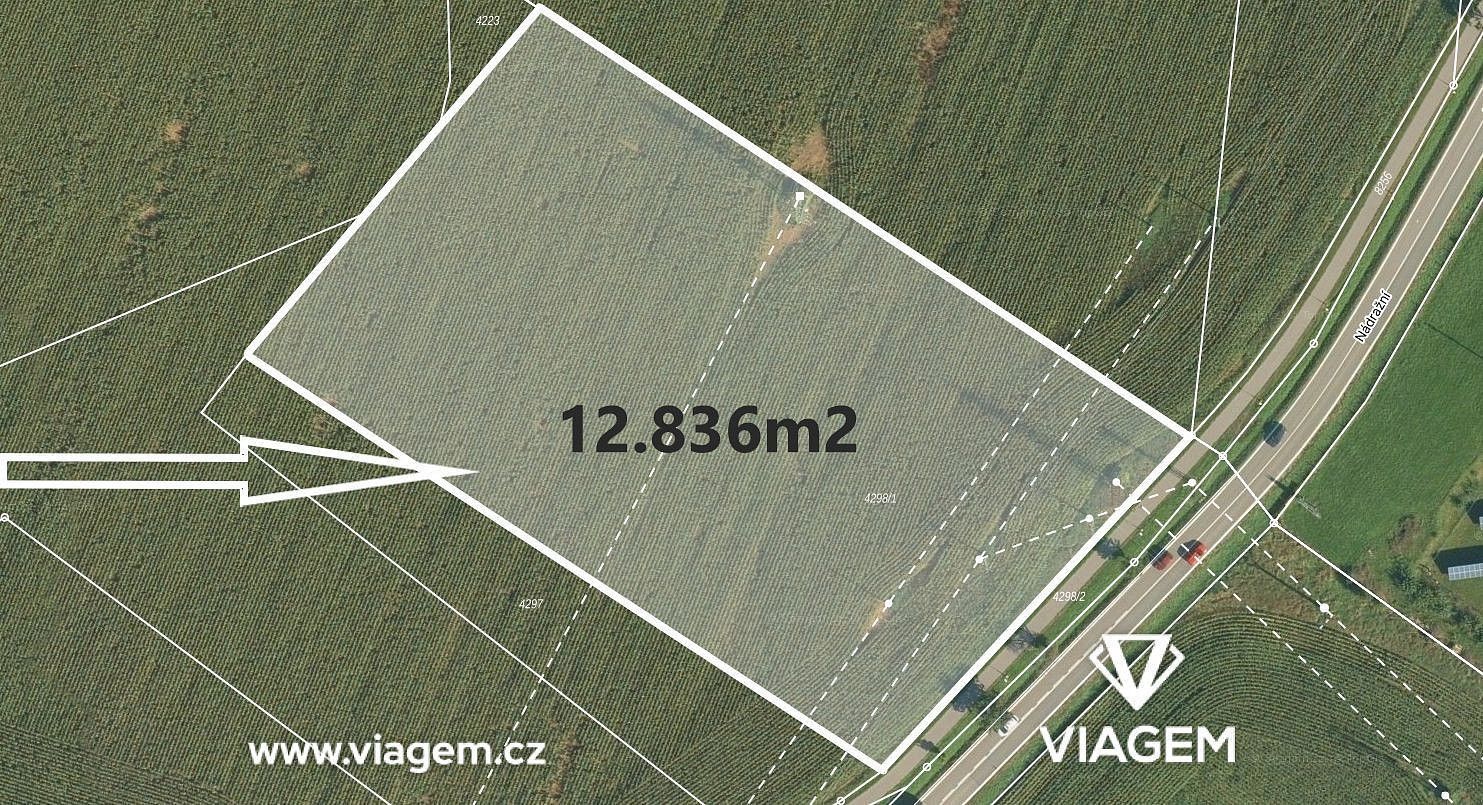 Zemědělský pozemek, 12 836 m²