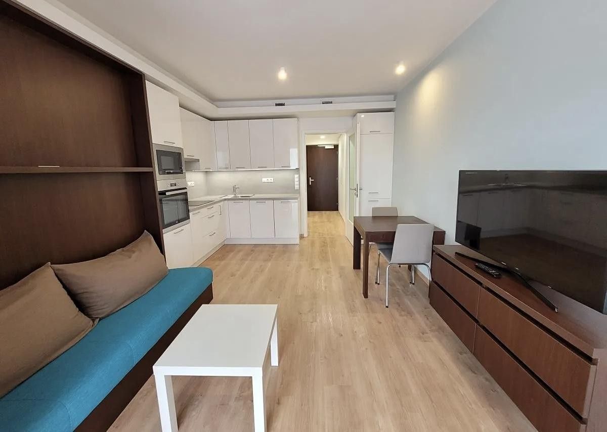Pronájem byt 1+kk - Mládí, Praha, 32 m²