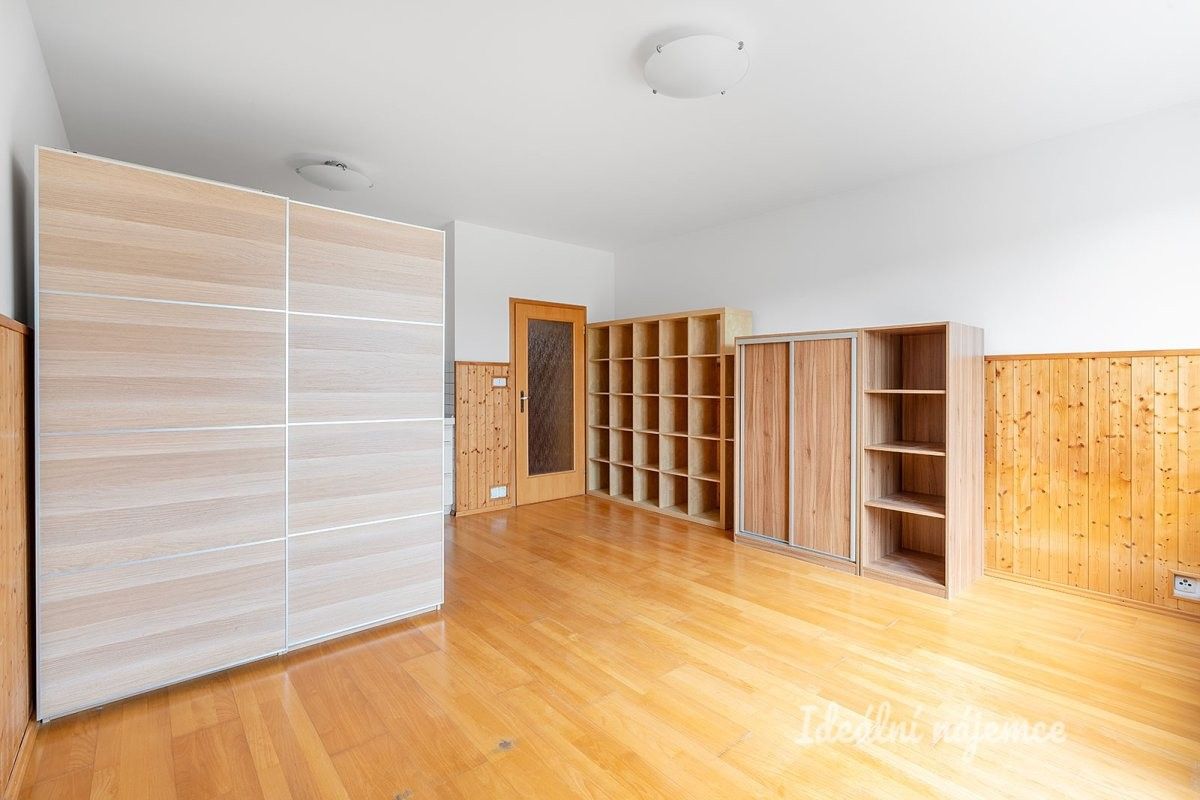 Byt 2+kk · 52 m² · Muškova, Praha - 3