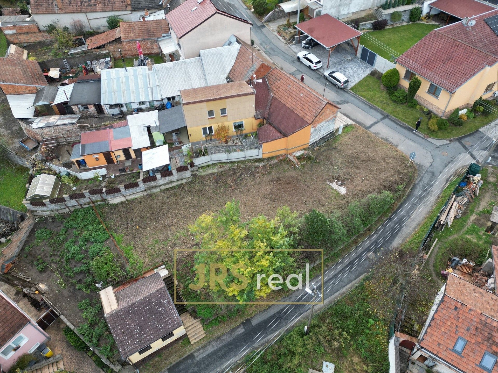Pozemek pro bydlení, 392 m²