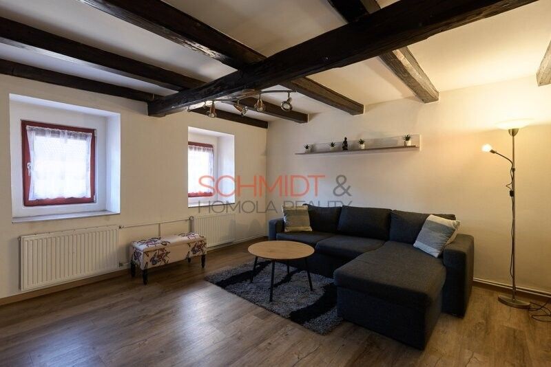 Prodej rodinný dům - Starý Poddvorov, 696 16