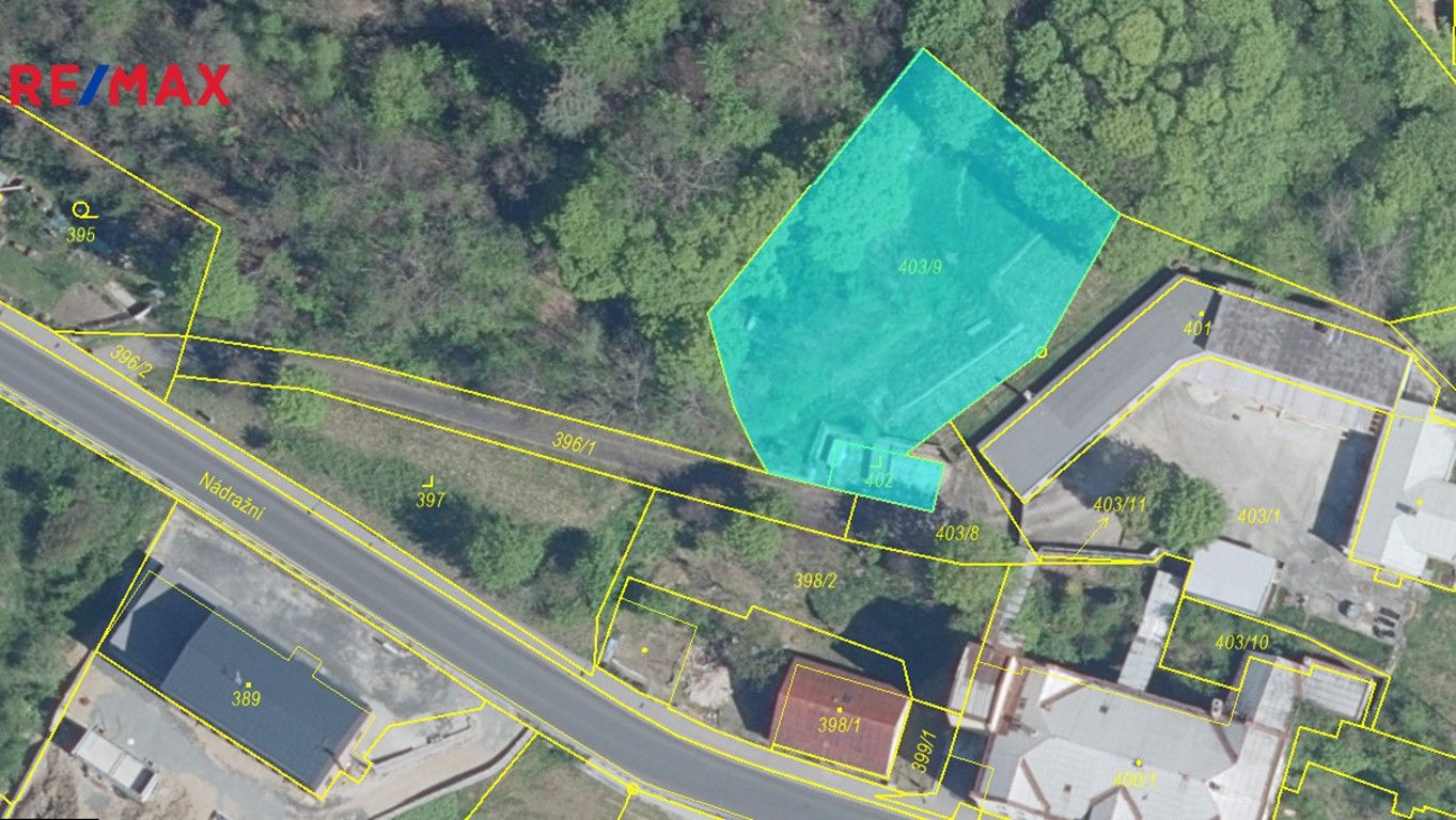 Prodej pozemek pro bydlení - Nádražní, Loket, 1 m²