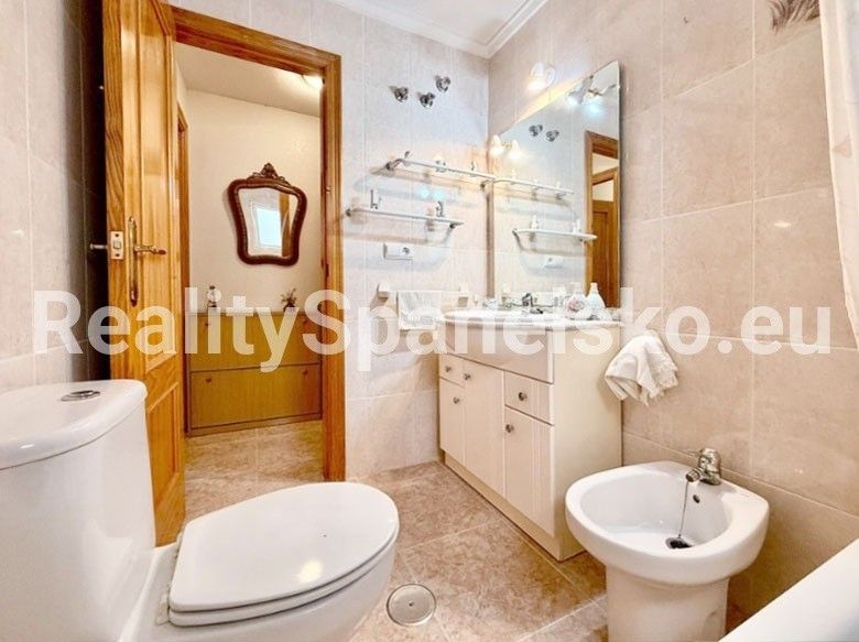 Prodej byt - 987 66, Zahraničí