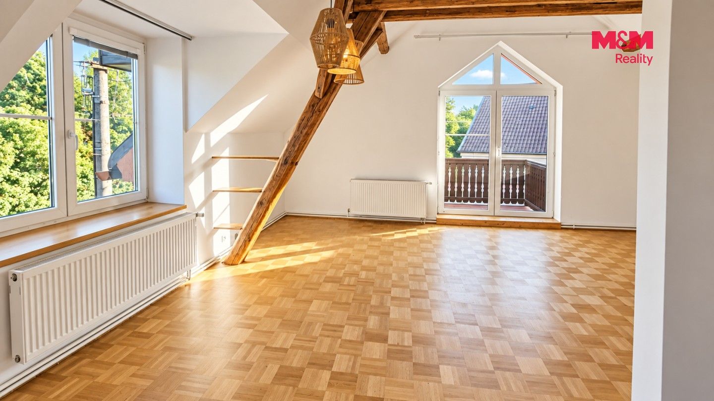 Byt 3+kk · 99 m² · Náměstí 5. května, Jinočany - 4