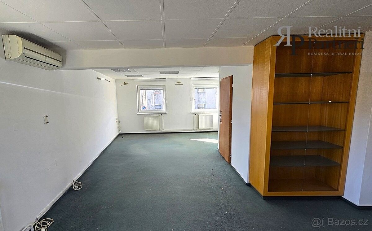 Pronájem byt - Opava, 746 01