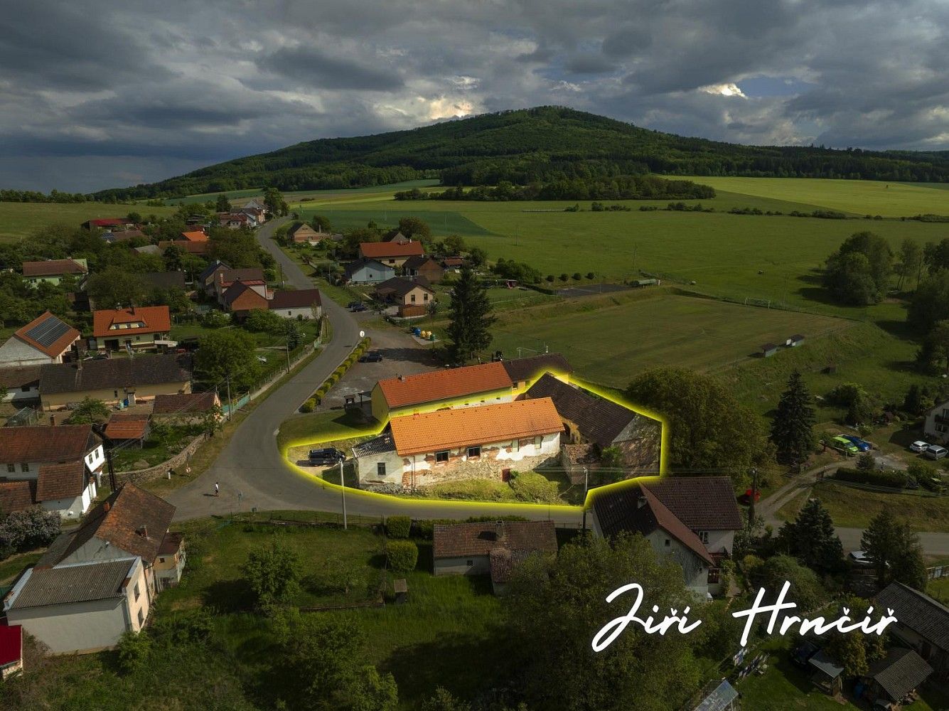 Rodinné domy, Ježovy, okres Klatovy, Plzeňský kraj, 143 m² - 1