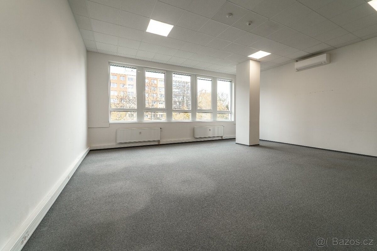 Pronájem kancelář - Praha, 190 00