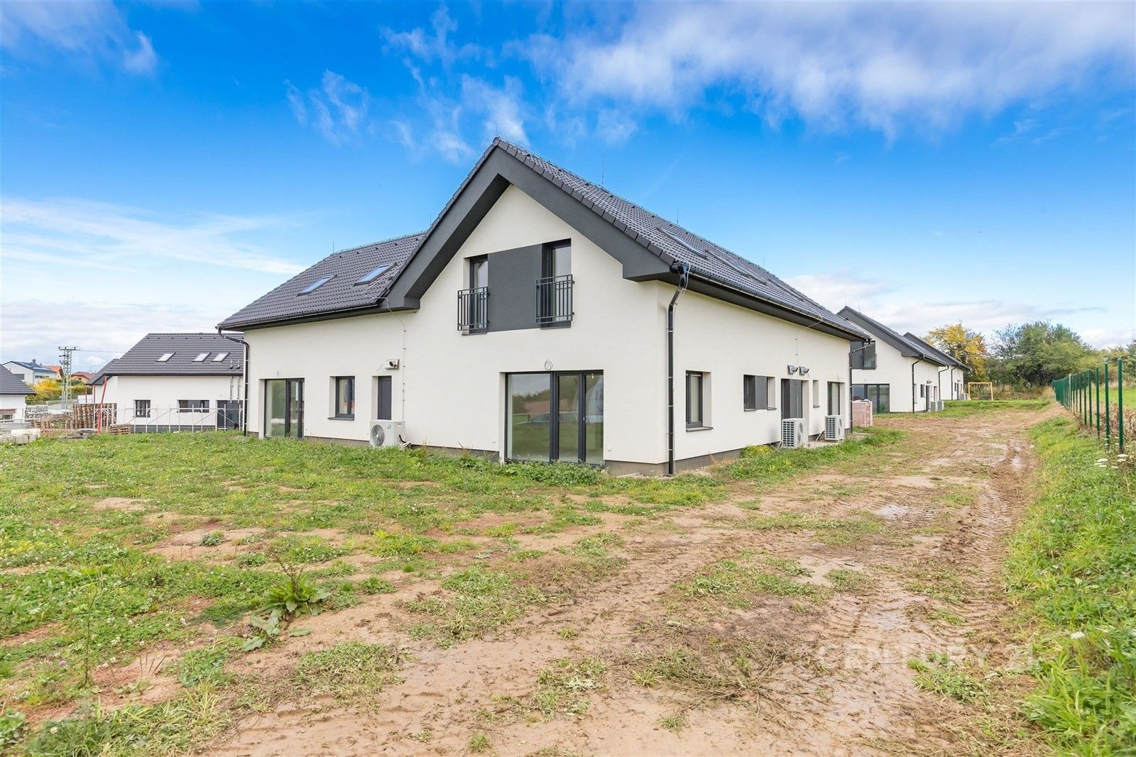 Prodej byt 4+kk - Tyršova, Škvorec, 132 m²