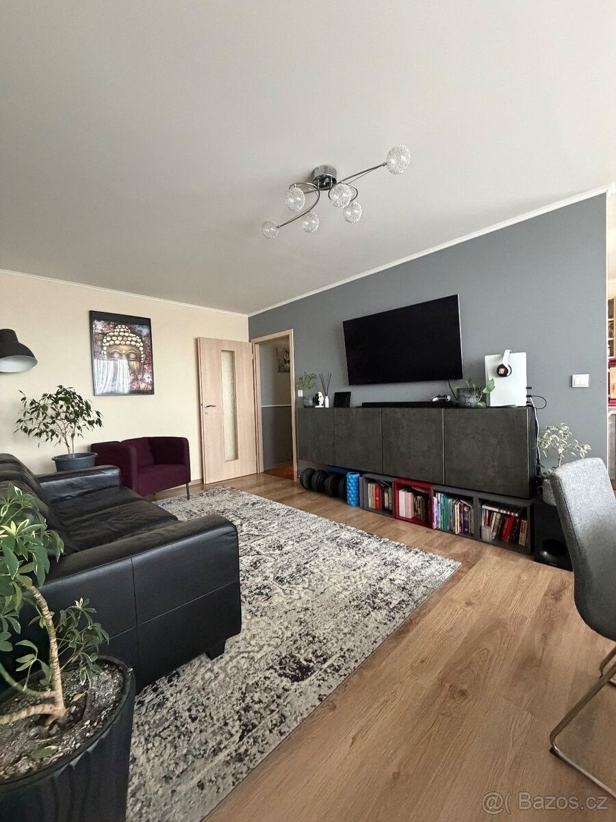 Prodej byt - Slaný, 274 01