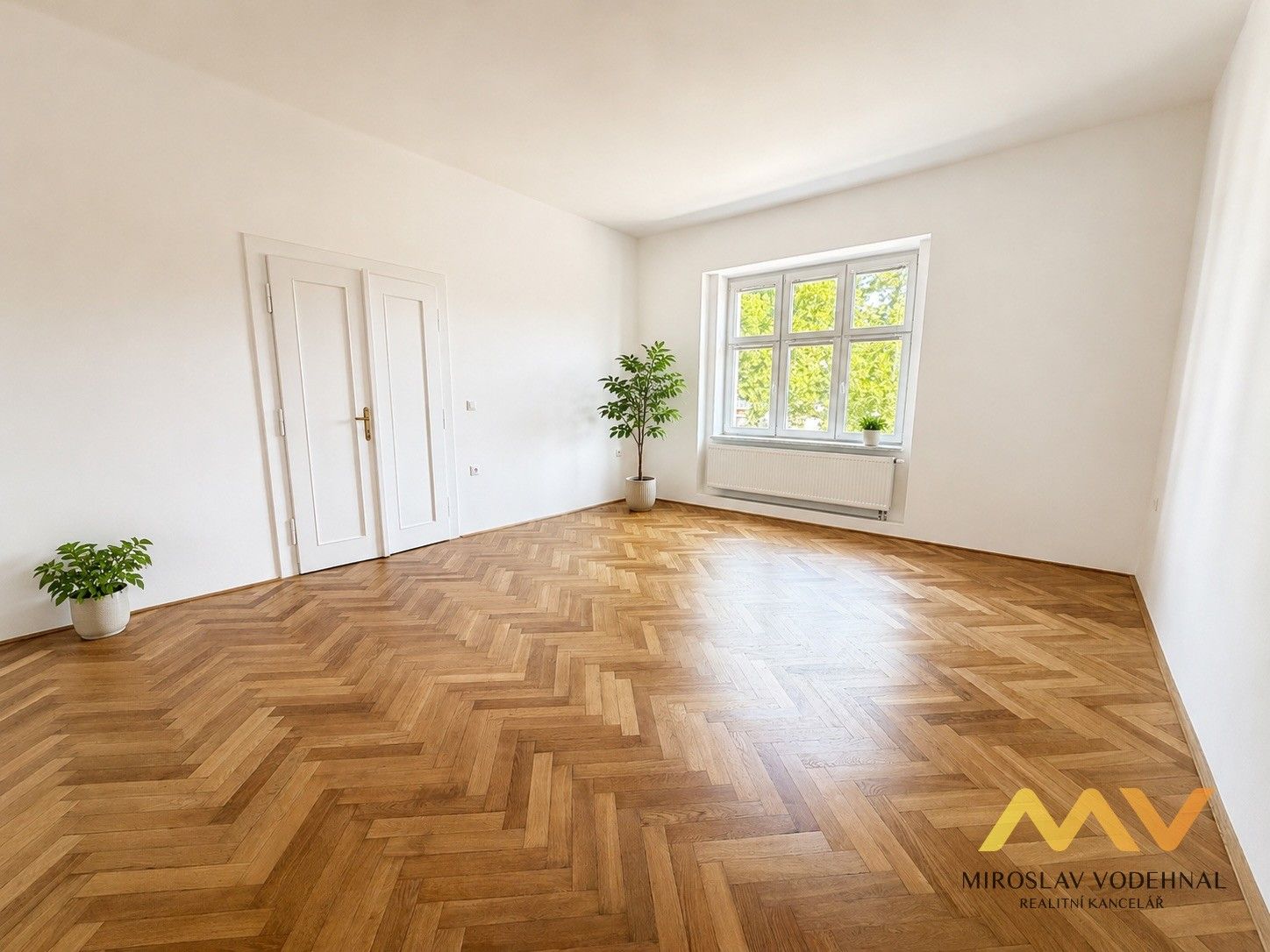 Pronájem byt 3+1 - Dukelská třída, Hradec Králové, 129 m² - 5