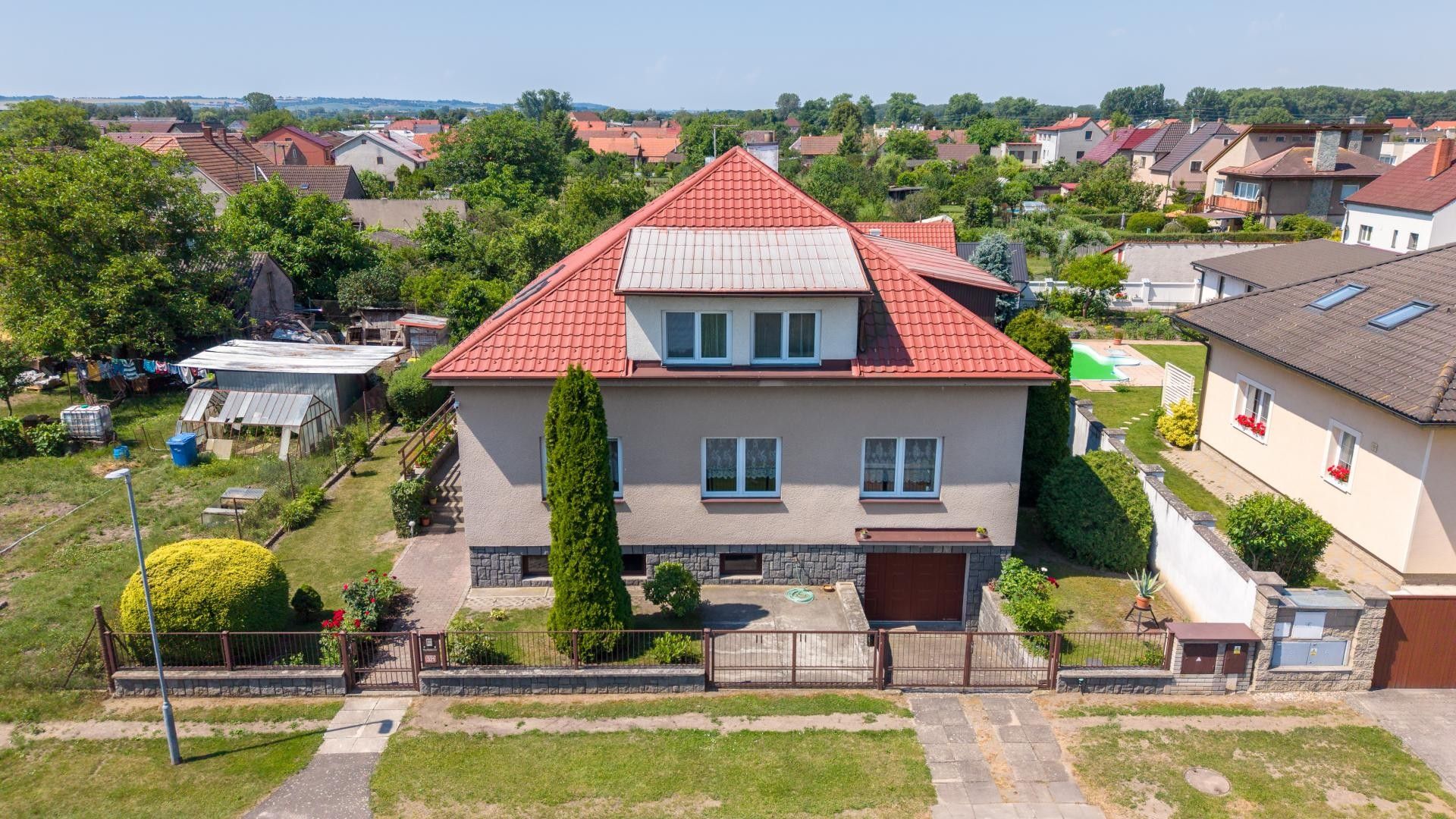 Rodinné domy, Nová , Veltruby, 340 m² - 1