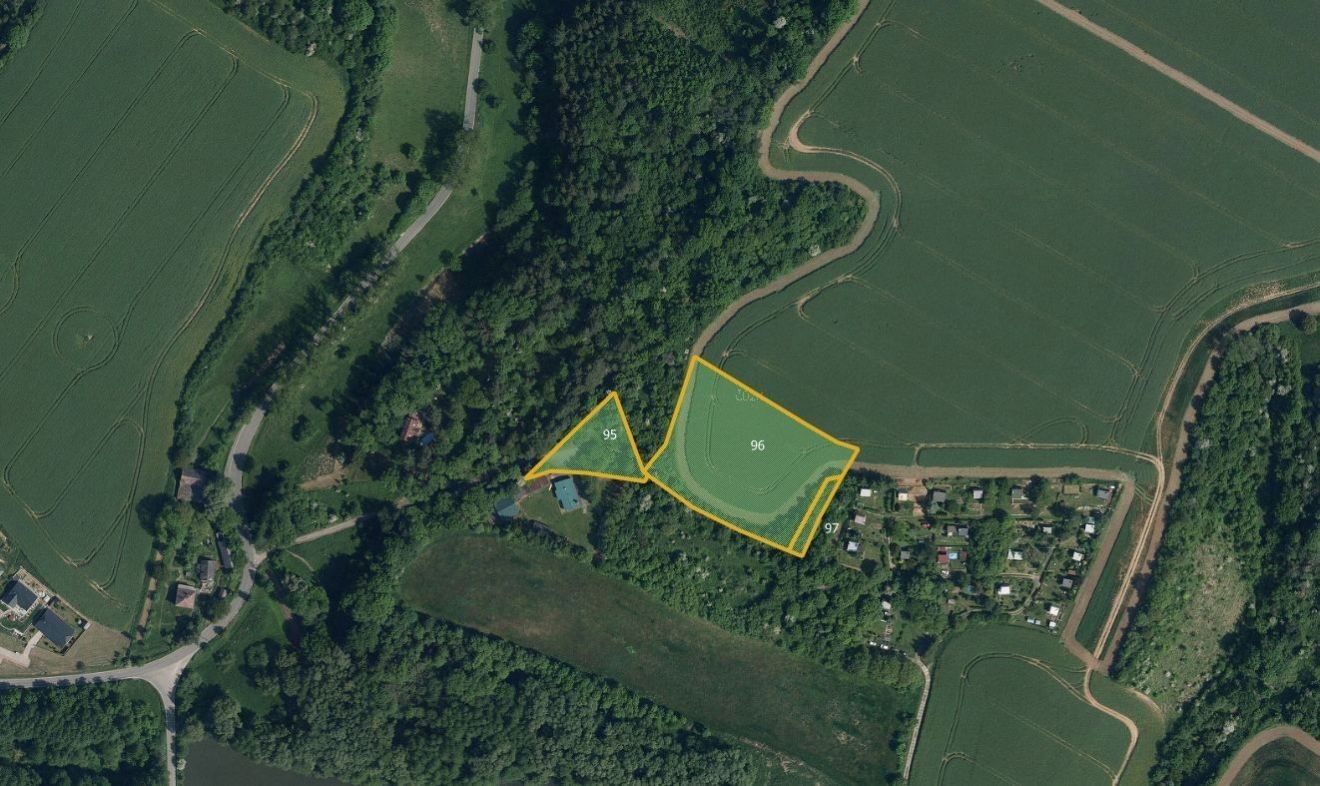 Zemědělské pozemky, Suhrovice, Kněžmost