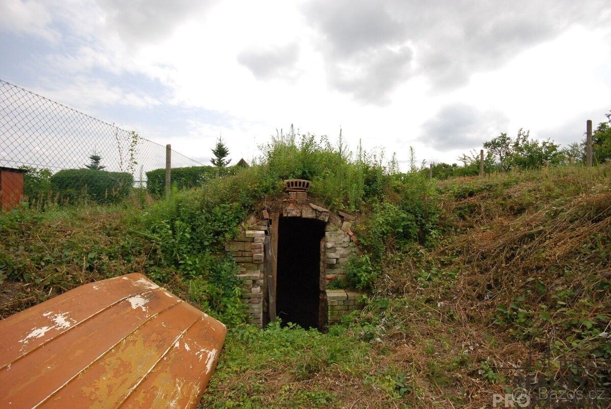 Chaty, Břeclav, 690 06