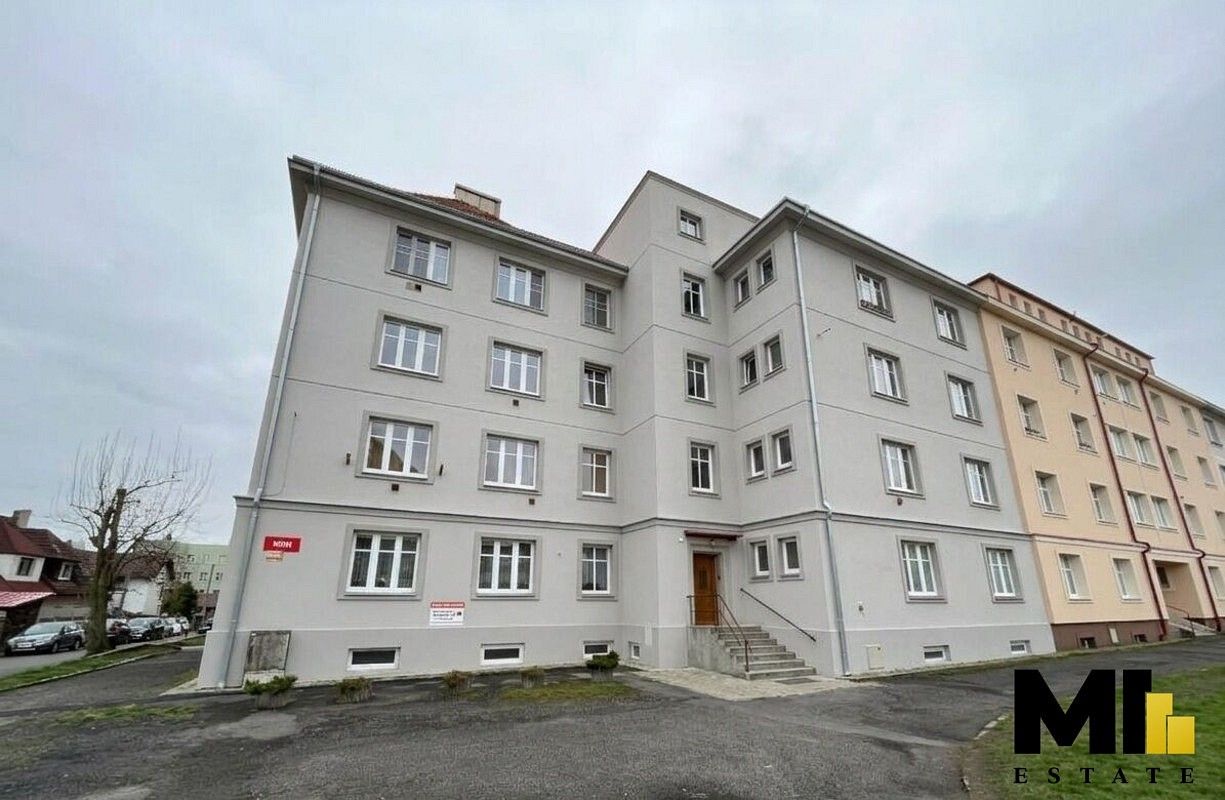 2+kk, Borová, Karlovy Vary - Rybáře, 43 m² - 1