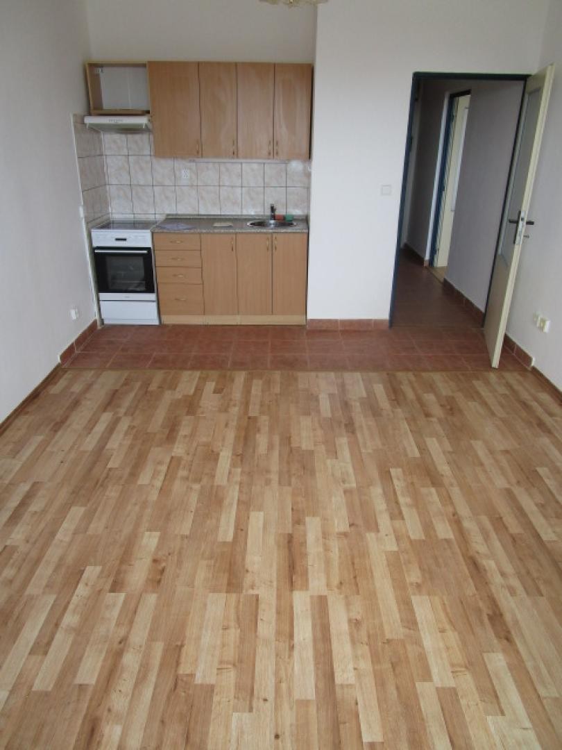 2+kk, třída Edvarda Beneše, Hradec Králové, 48 m² - 1