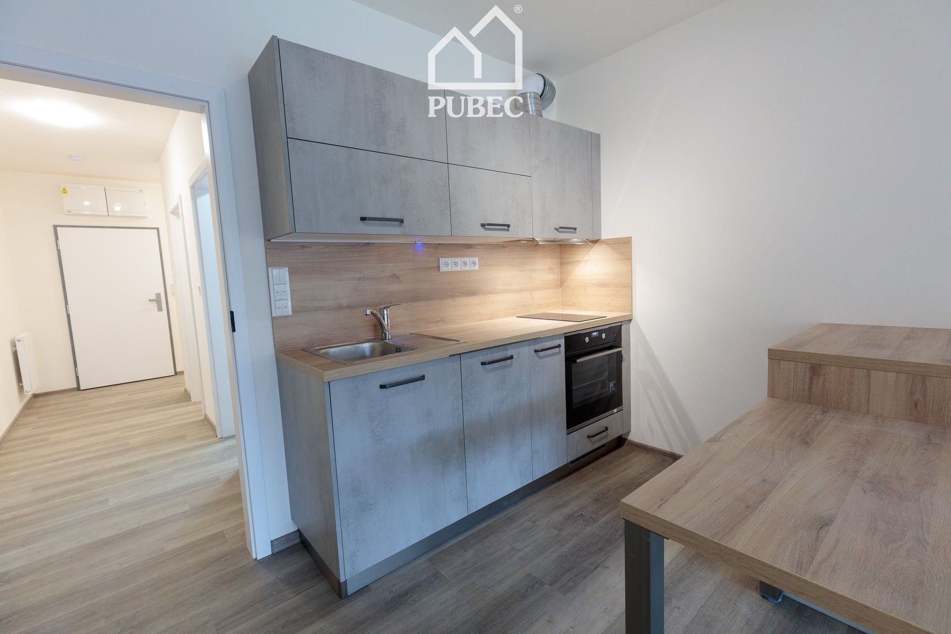 1+kk, Na Roudné, Plzeň, 38 m²