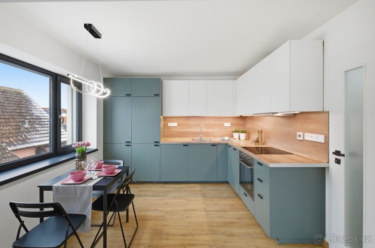 Byty, Dolní Břežany, 252 41