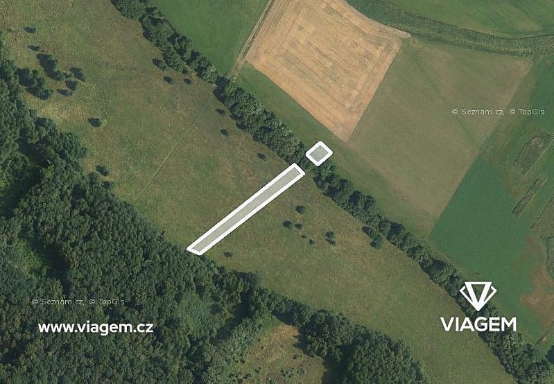 Zemědělský pozemek, 1 693 m²
