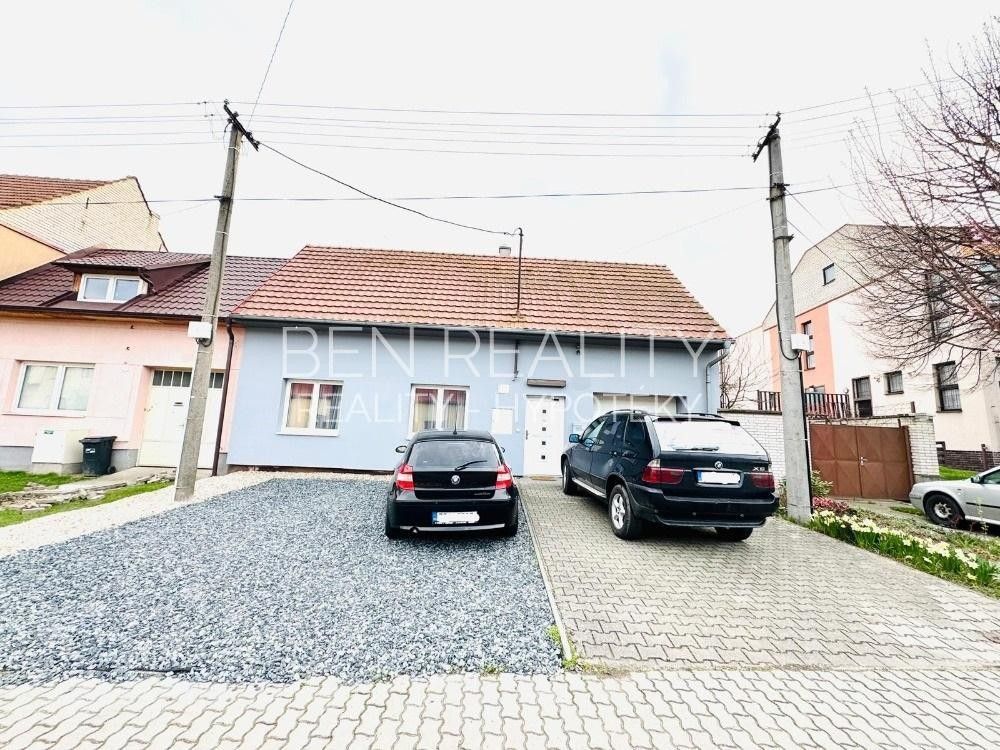 Prodej rodinný dům - Babice, 130 m²