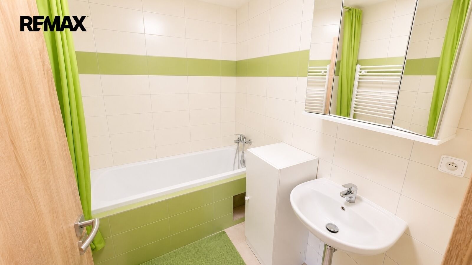 Prodej byt 3+kk - Nad Sídlištěm 1240, Pacov, 82 m² - 5