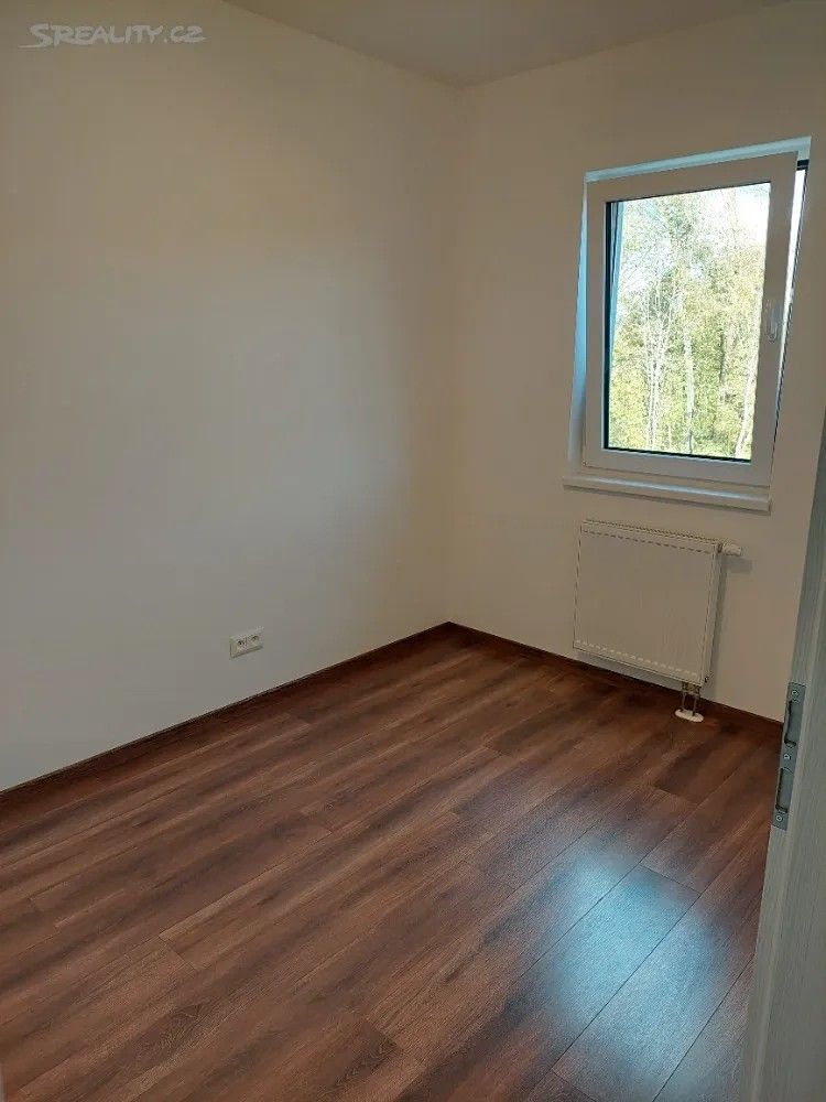 Pronájem byt - Hrochův Týnec, 538 62