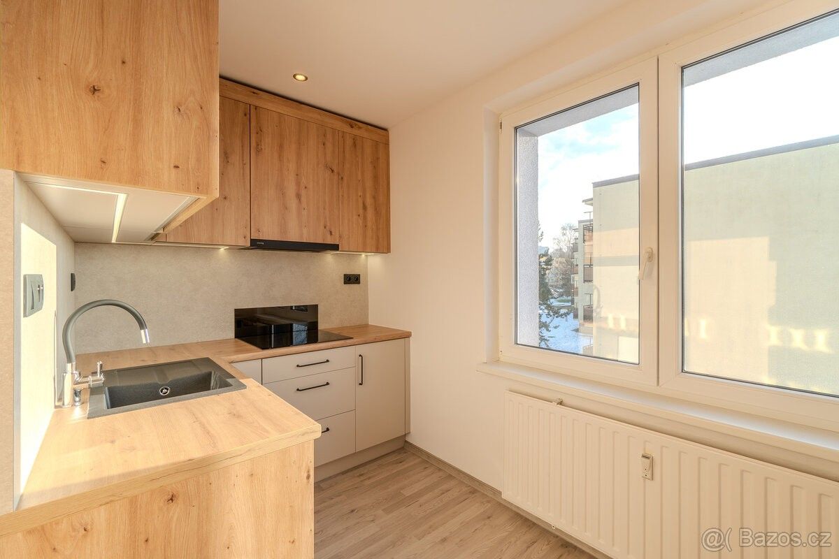 Byty, Ostrava, 700 30