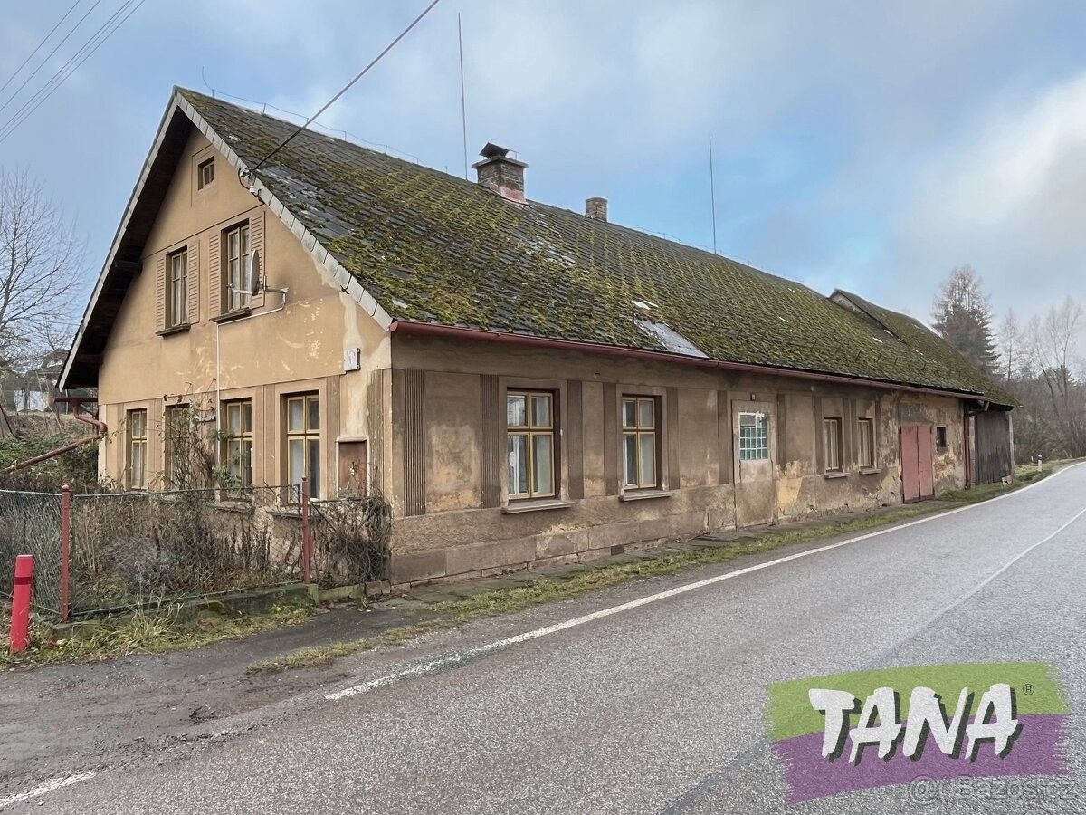 Rodinné domy, Vítězná, 544 62