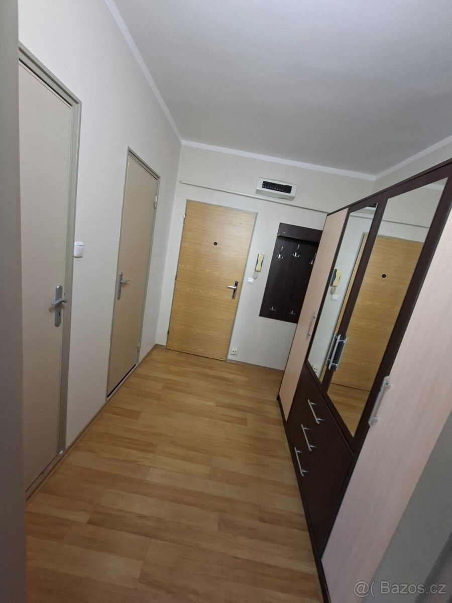 Byty, Cheb, 350 02