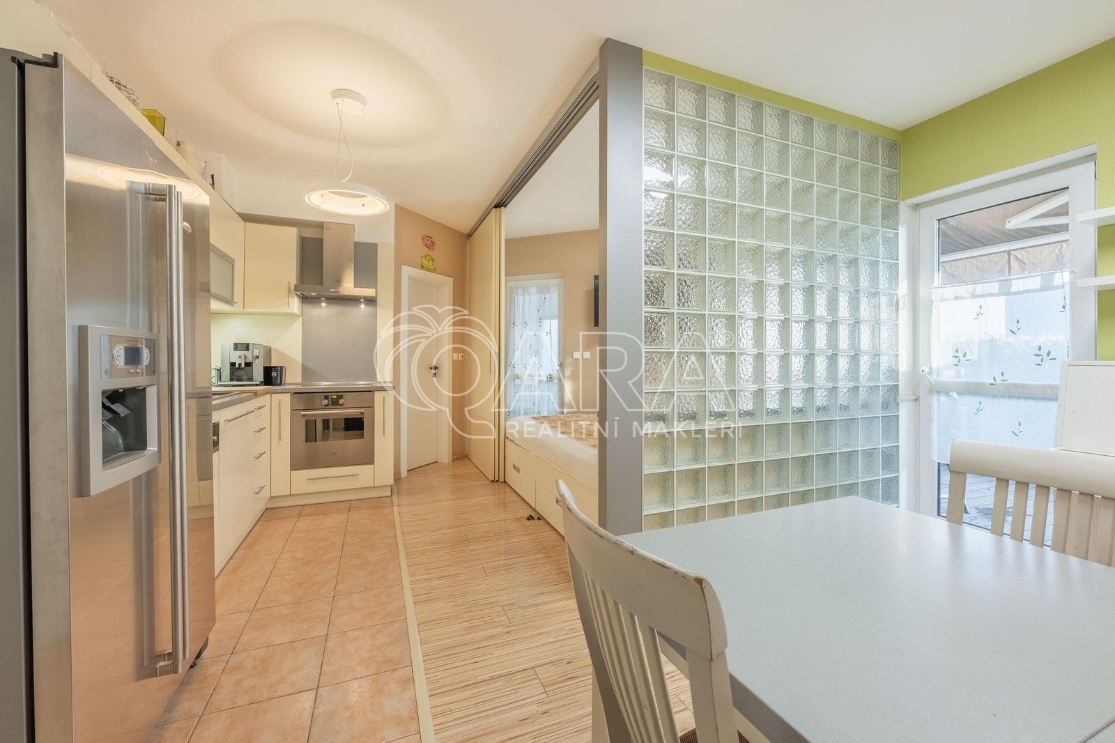 2+kk, Strančická, Praha, 49 m²