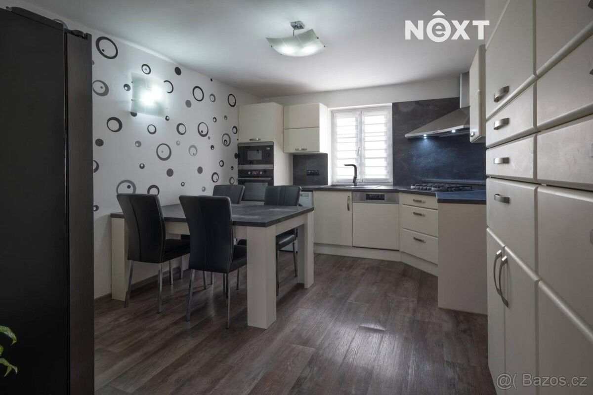 Prodej dům - Břeclav, 691 41, 169 m²