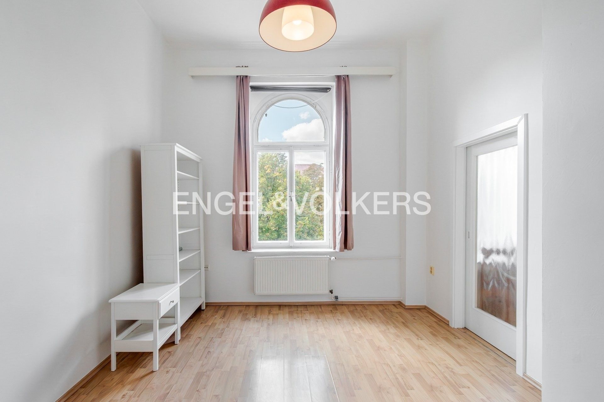 Pronájem byt 1+1 - Londýnská 473, Praha Vinohrady, 34 m² - 1