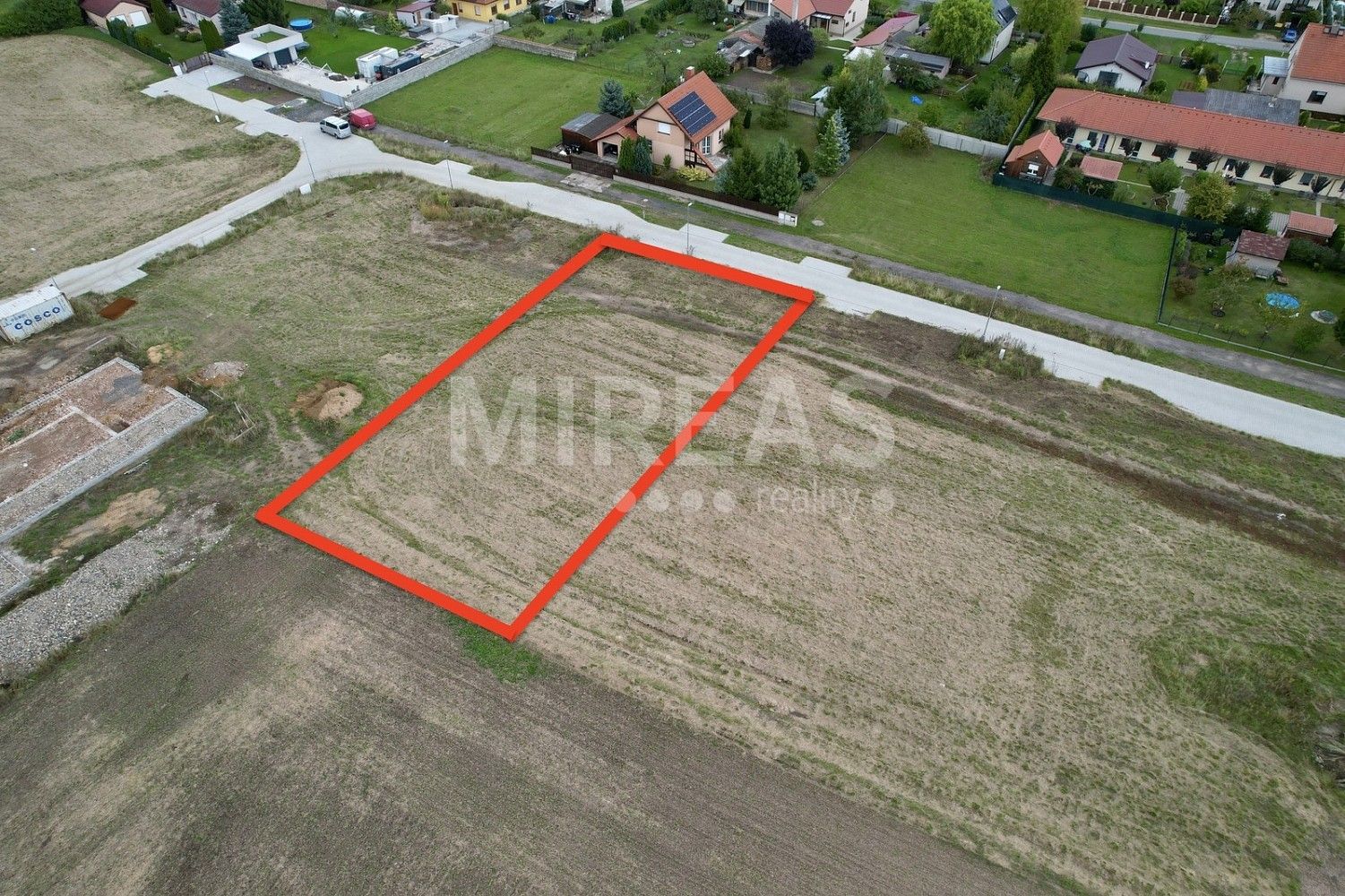 Pozemek pro bydlení, 909 m²