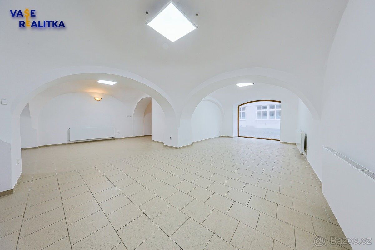 Obchodní prostory, Hranice, 753 01