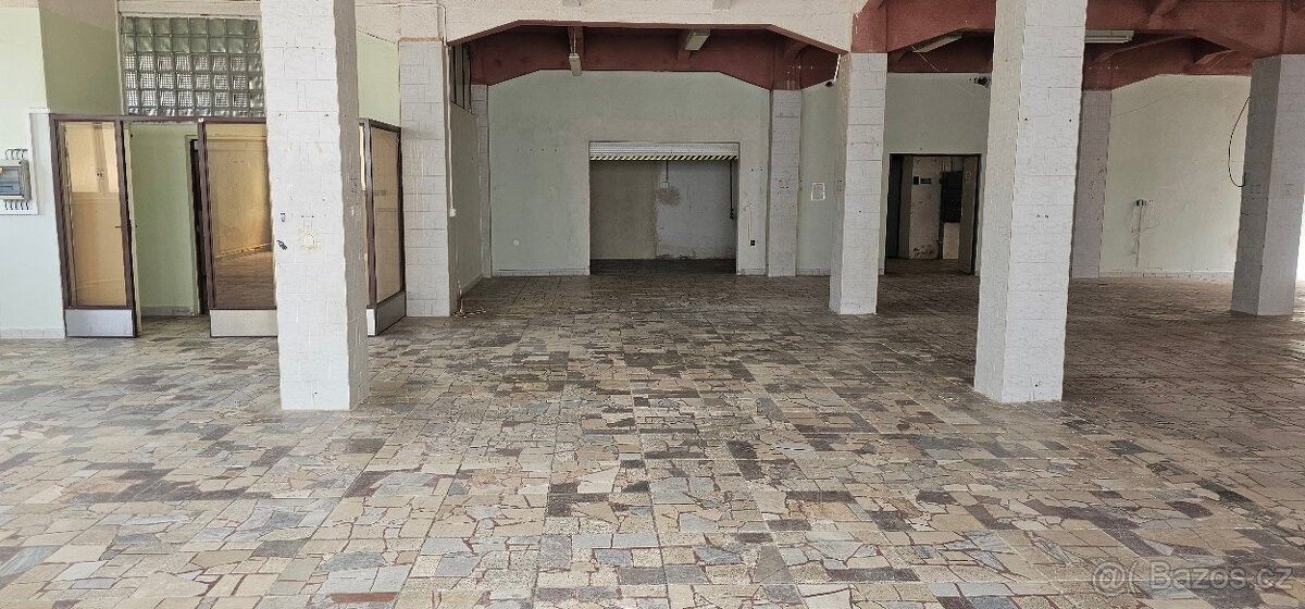 Pronájem obchodní prostory - Nová Paka, 509 01