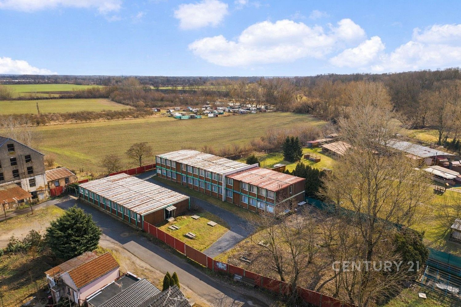 Prodej ubytovací zařízení - Přítluky, okres Břeclav, Jihomoravský kraj, 1 048 m² - 5