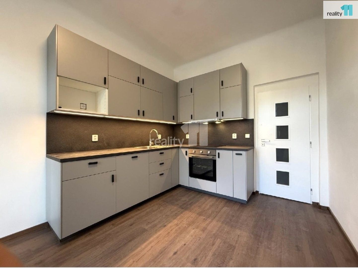 Byt 3+1 · 68 m² · Svatoplukova, Praha - 3