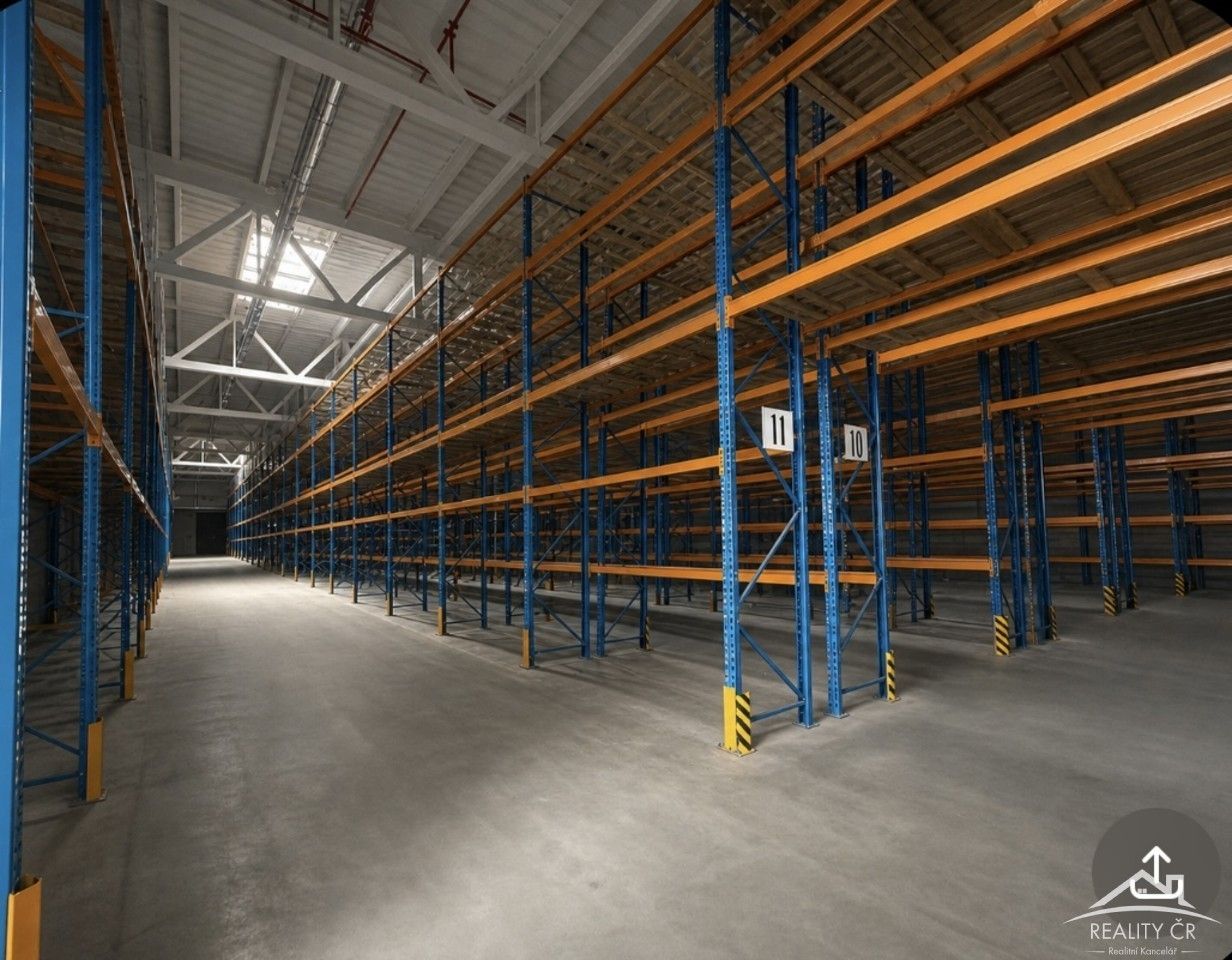 Sklad · 2 000 m² · Pávovská  , Jihlava - 3