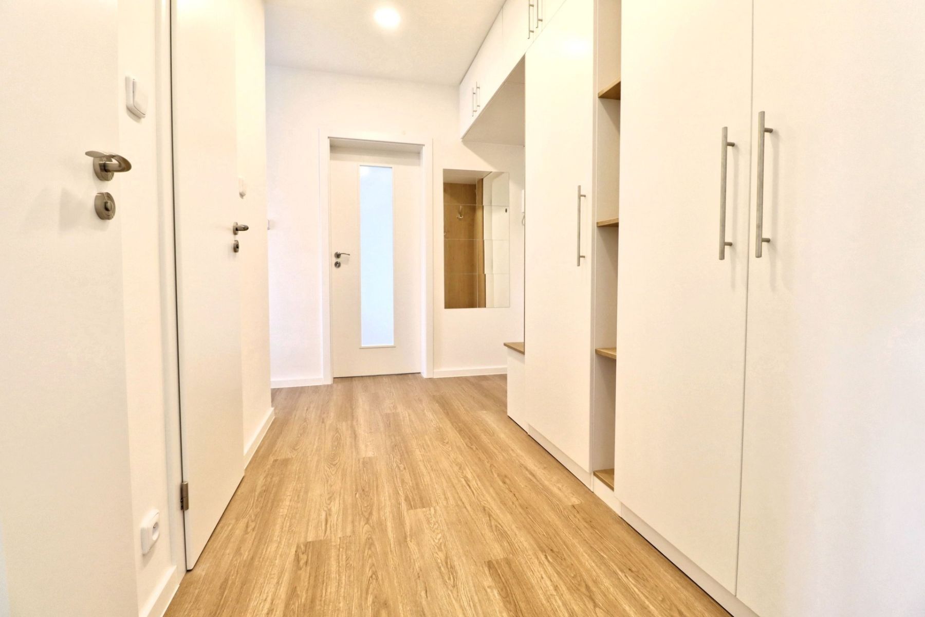 2+1, Přistoupimská, Praha - Malešice, 55 m² - 2