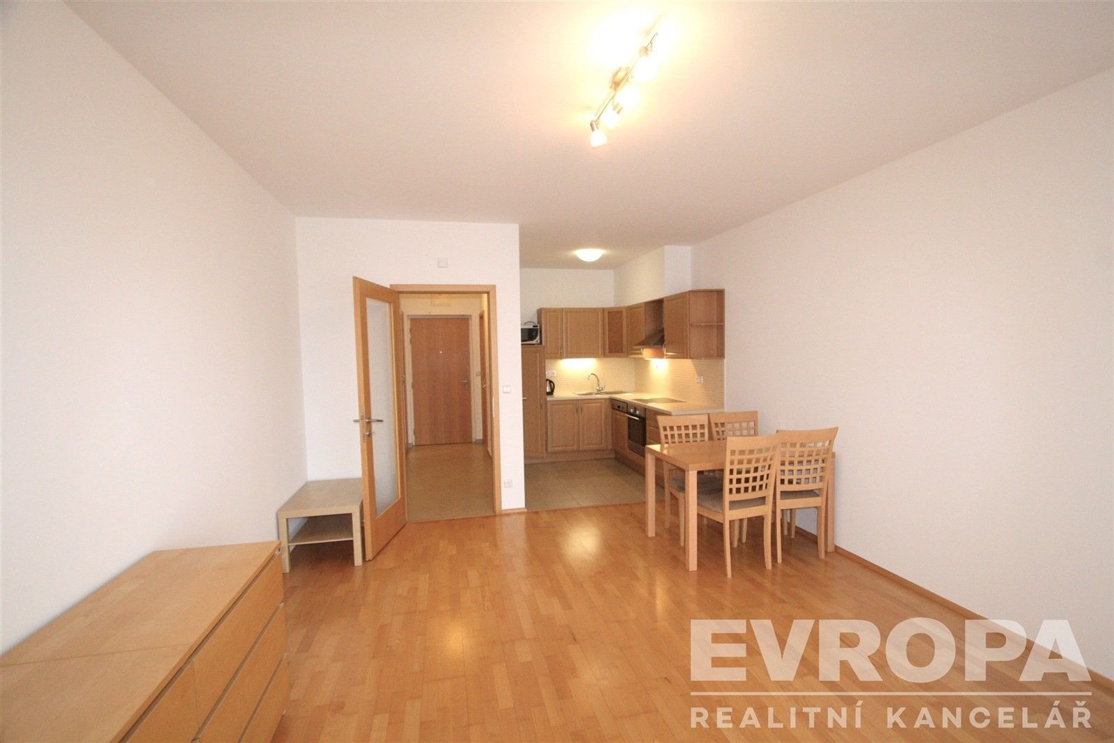 Pronájem byt 2+kk - Do Klukovic 1166, Praha Hlubočepy, 64 m² - 5