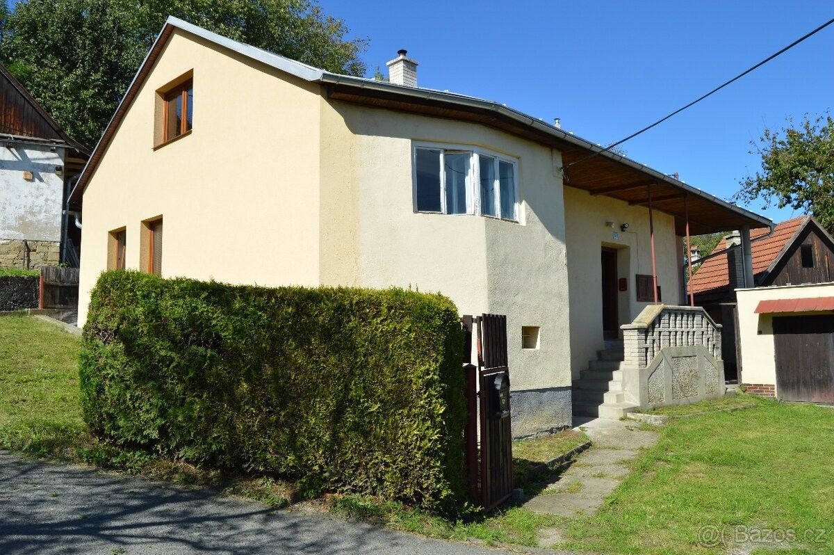 Rodinné domy, Valašské Klobouky, 766 01