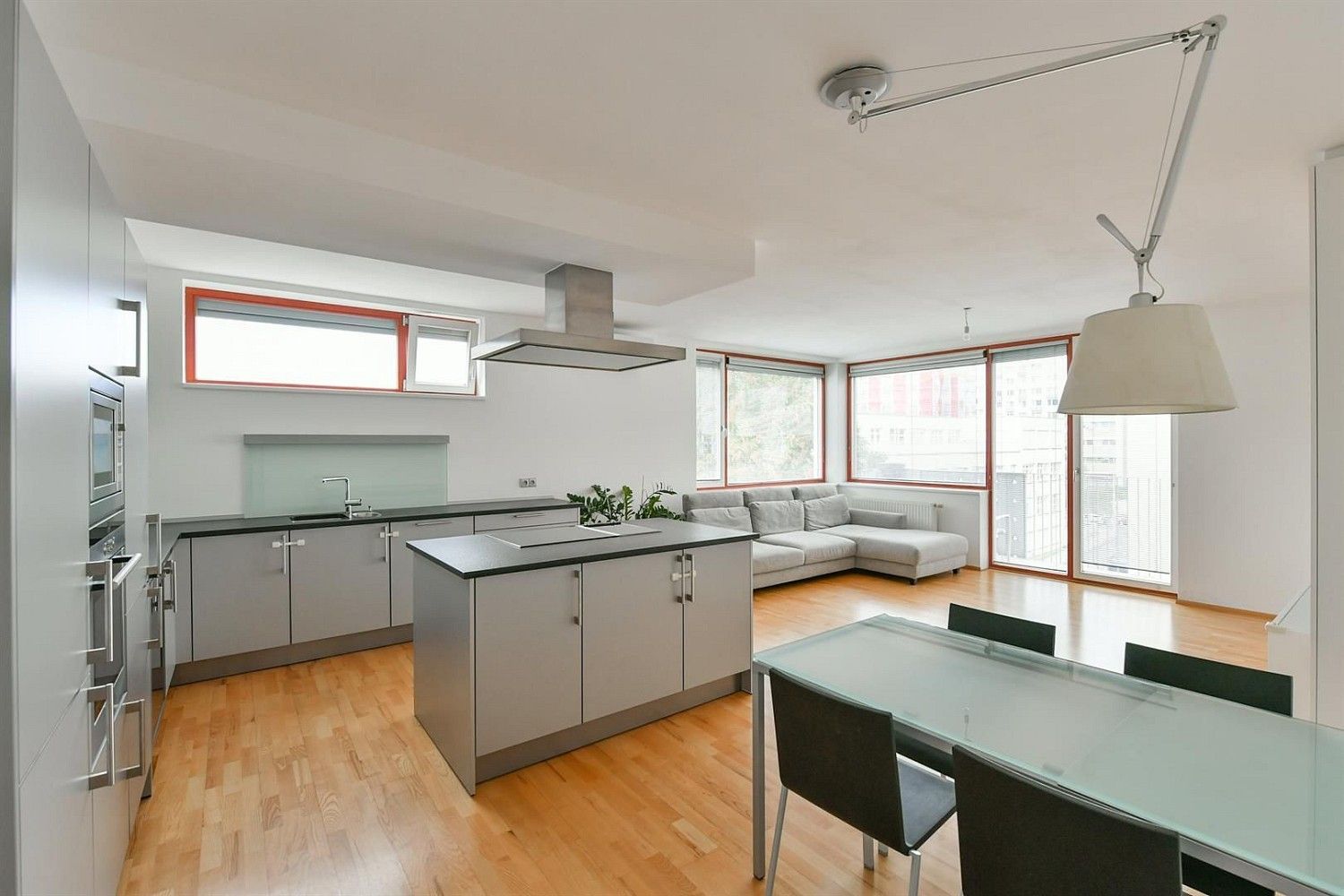 Byt 3+kk, 90 m²