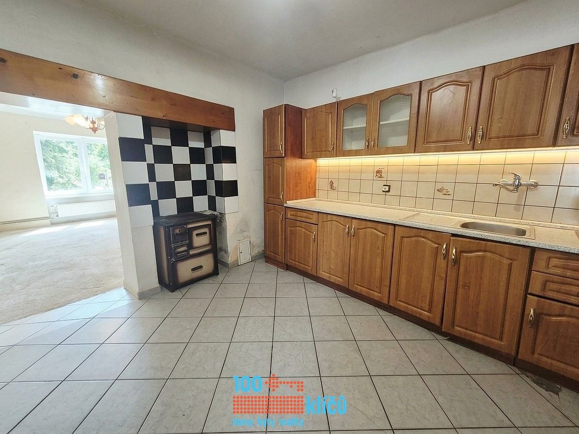 Rodinné domy, Oleksovice, okres Znojmo, 818 m² - 2