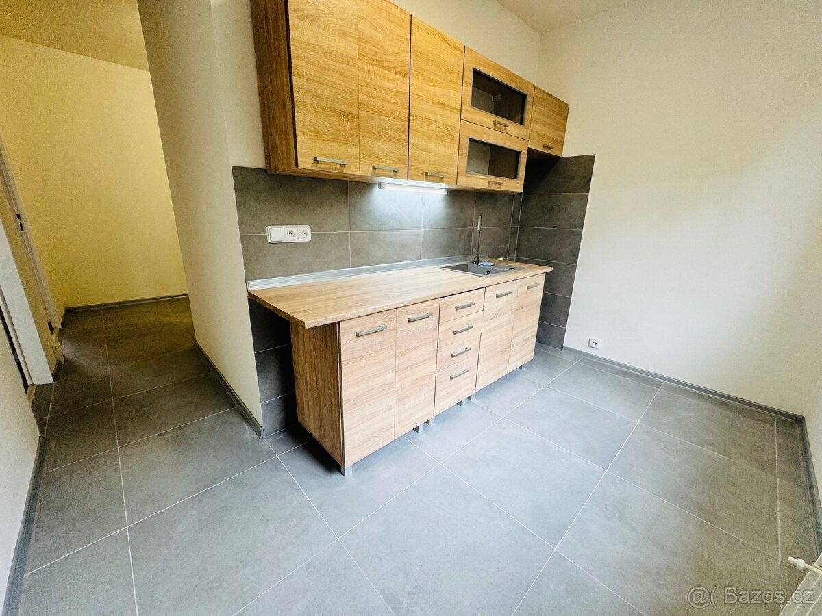 Byty, Kadaň, 432 01